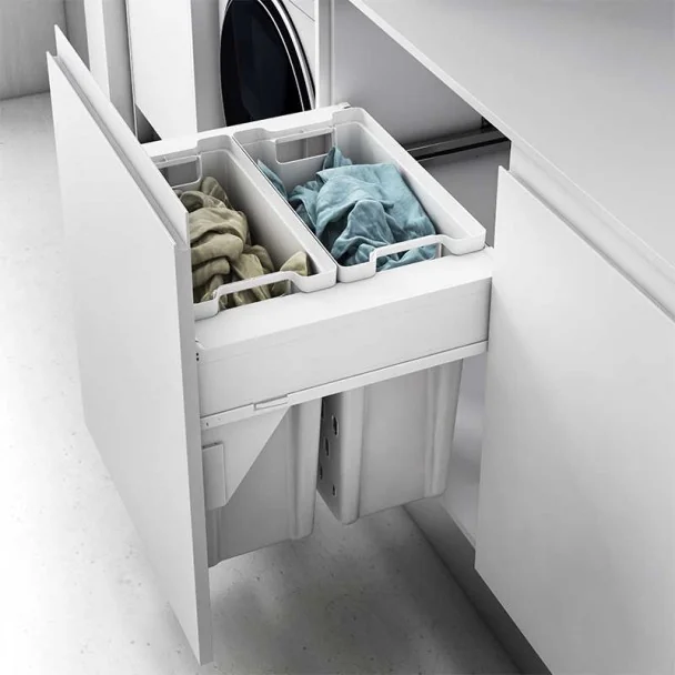 Panier à linge frontal extractible Compact